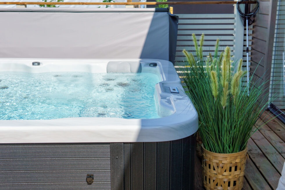 Is It Easy To Dismantle A Hot Tub?