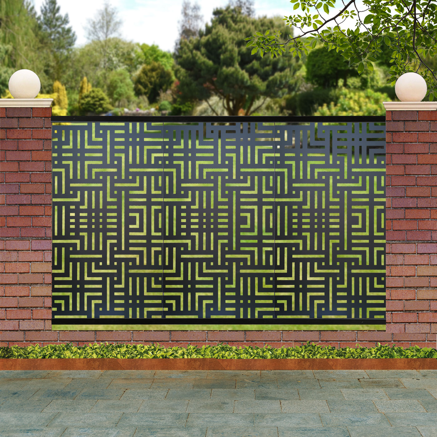 Black Labyrinth Garden Screens for Piers 