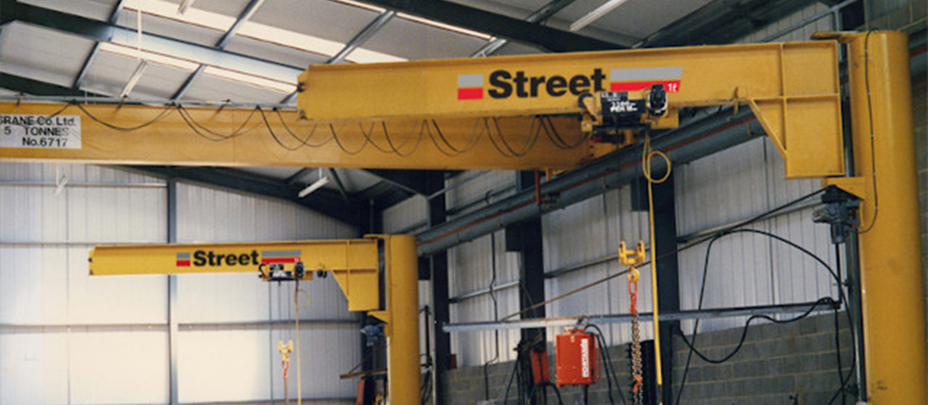 Reliable Lightweight, Low-Headroom Monorail Lifting Systems