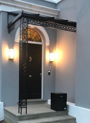 Corner Porch with Glazed Roof