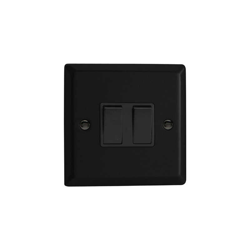 Varilight Urban 2G 10A Intermediate Switch Matt Black (Standard Plate)