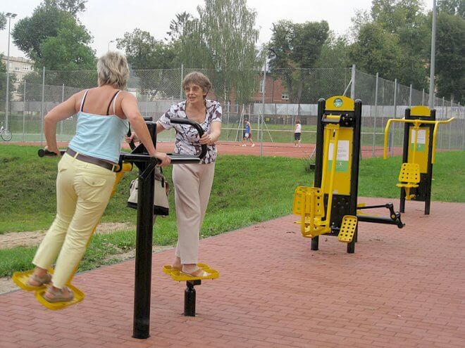 Easy To Install Outdoor Gym Equipment 