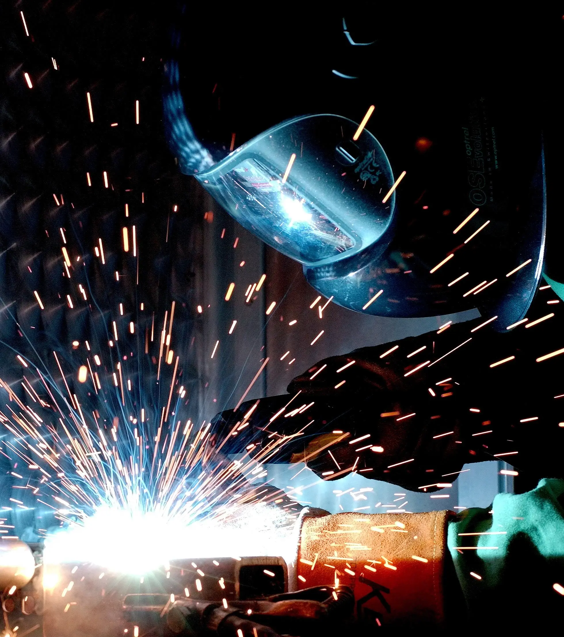 WELDING INSPECTION: ENSURING QUALITY AND INTEGRITY.