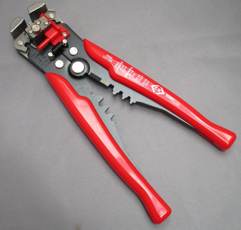 Wire Stripper Automatic 0.2-6.0mm - 495001
[CX10900]
