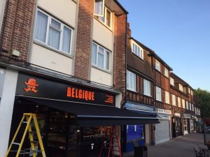 Electric Folding Arm Awnings For Outdoor Seating Areas