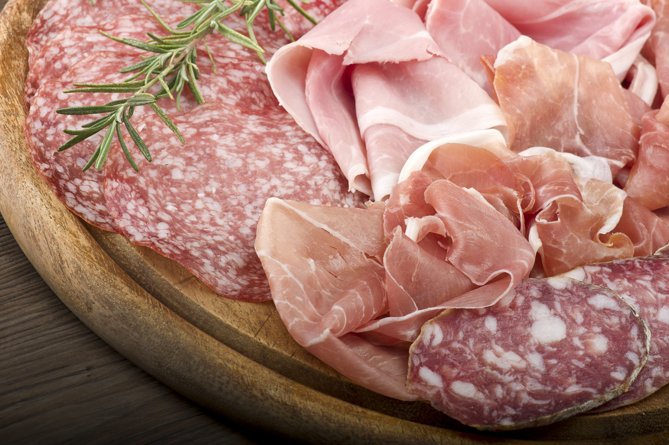 High-Performance Cold Cuts Packaging Solutions