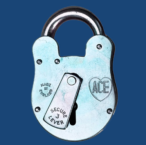 BR16 British Rail Old English Padlock