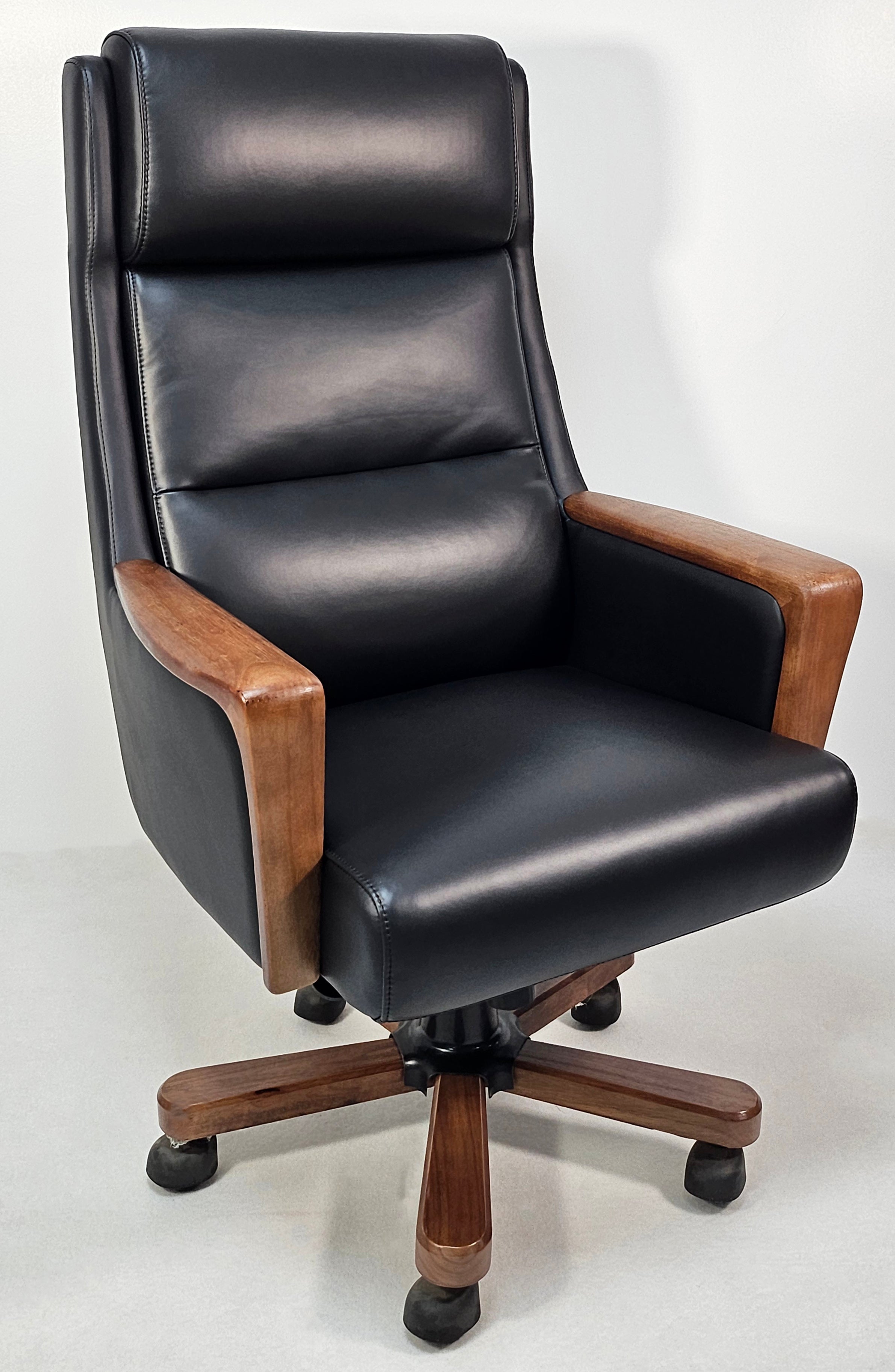 Providers Of Black Genuine Leather Executive Office Chair with Real Wood Veneer Arms - 2002A UK