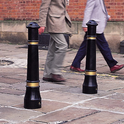 Victory� Bollard
                                    
	                                    Compliant to Passive Safety Standard: BS EN 12767:2019 (Impactapol� model only)