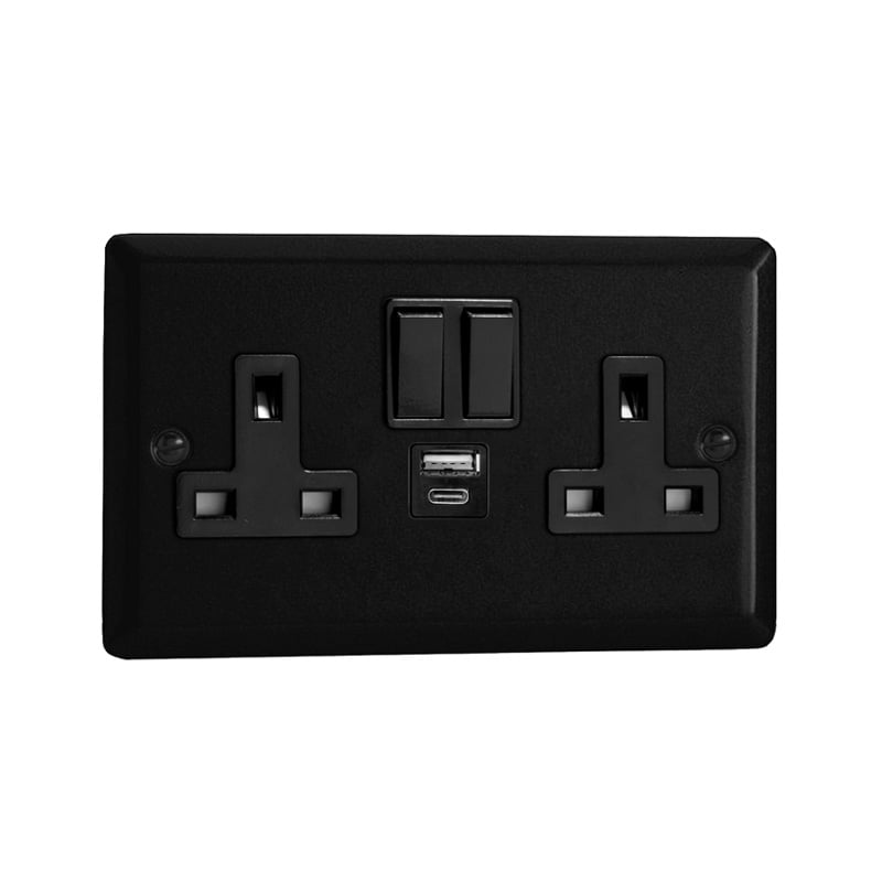 Varilight Urban 2G 13A SP Switched Socket with A and C USB Charging Ports (Standard Plate)