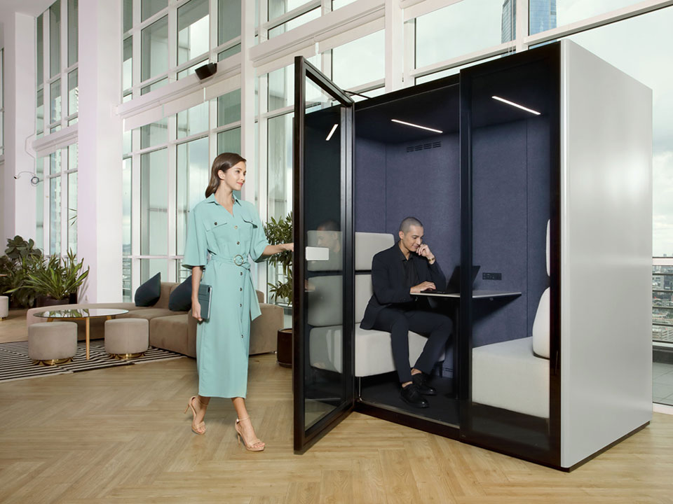 Adaptable Workspace With Acoustic Booths