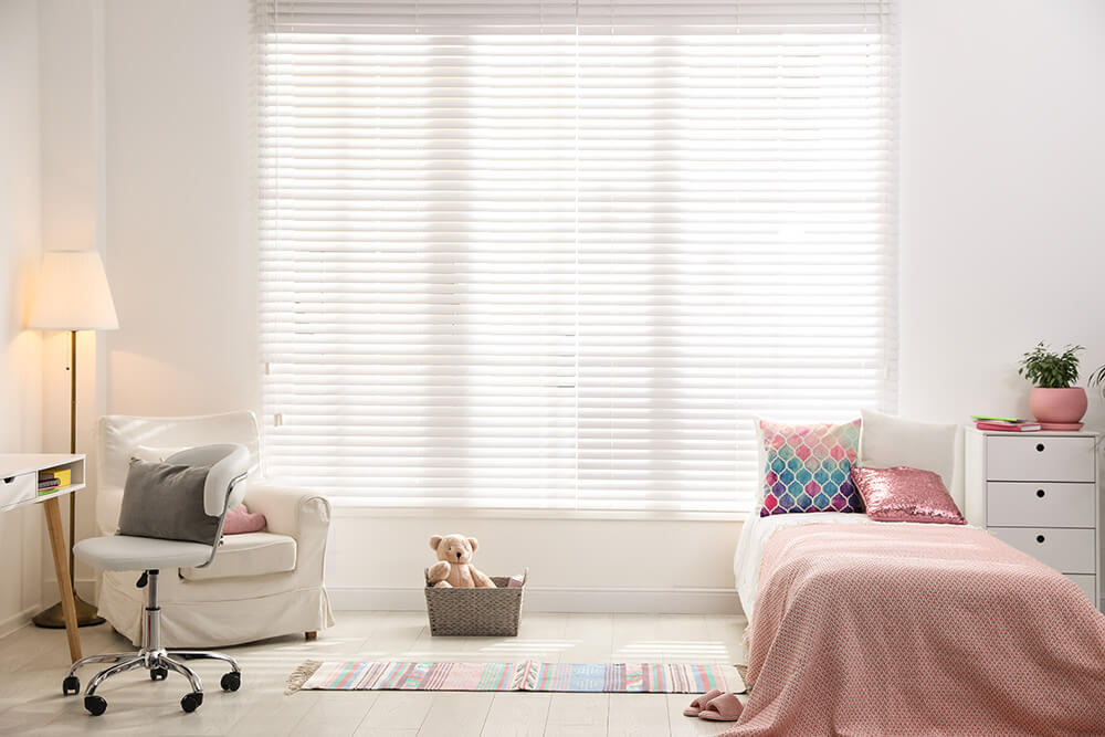 UK Specialists of Aluminium Venetian Blinds For Home