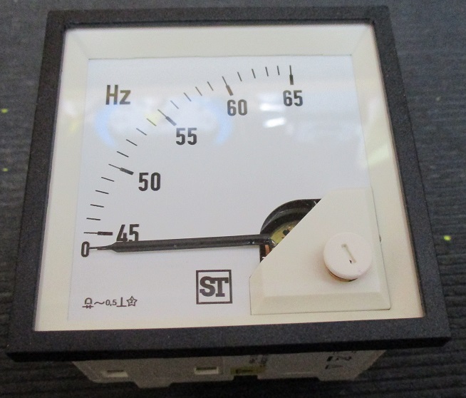 Hertz ST 230V 45-55HZ
[Meter ST 45-]