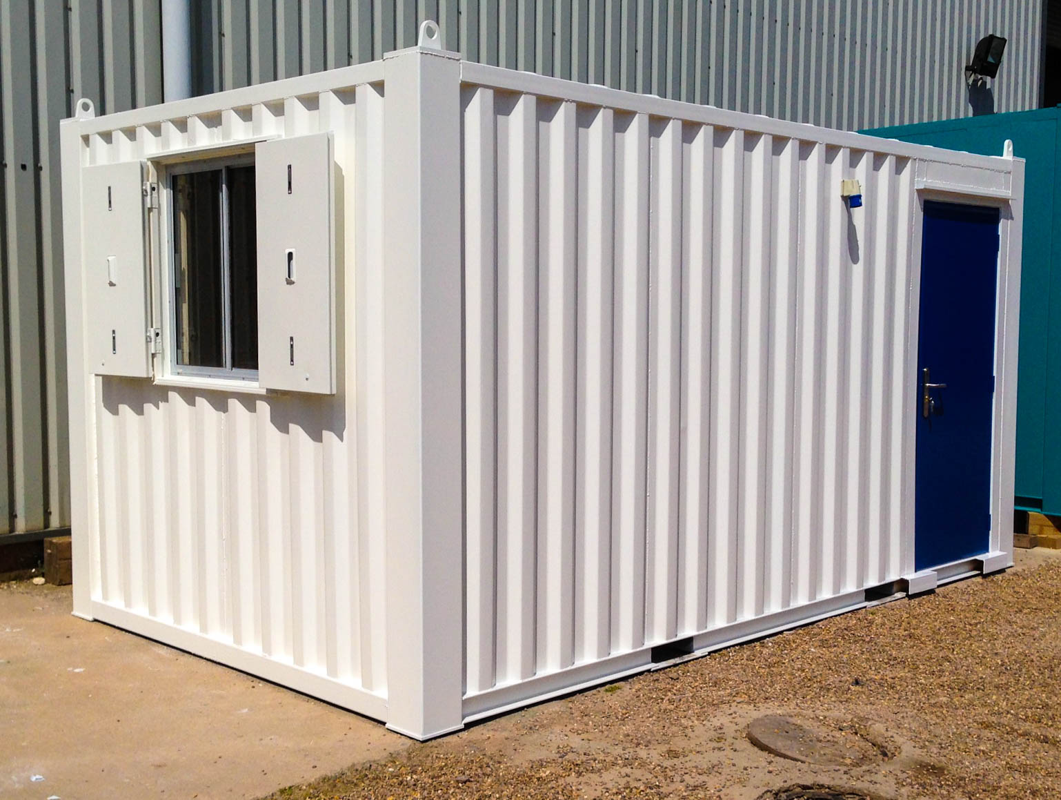 The Benefits of Installing A Portable Gatehouse Building