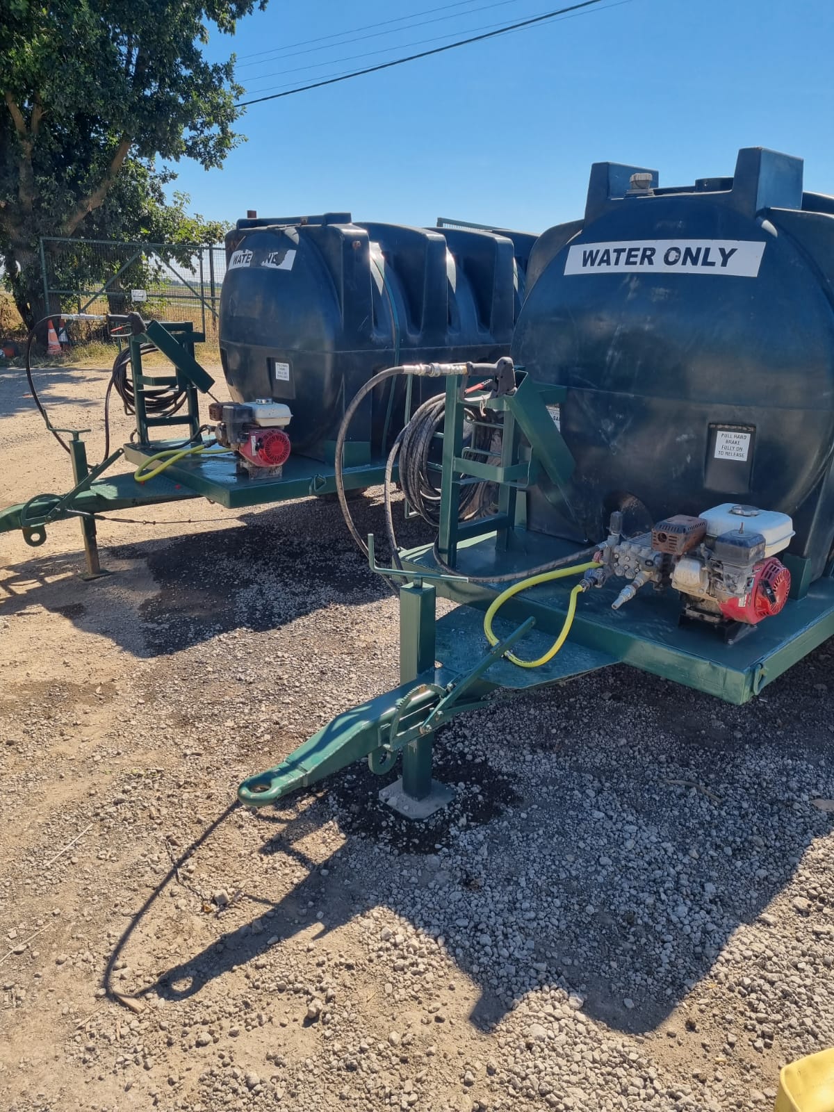 2500L Site Tow Water Bowsers