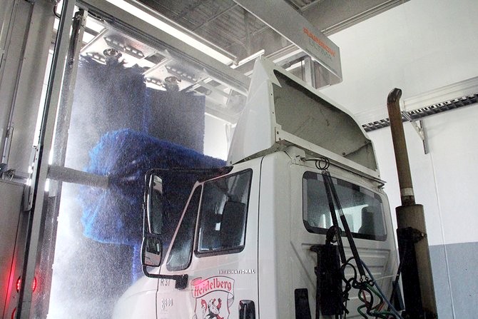 Professional Vehicle Wash Equipment