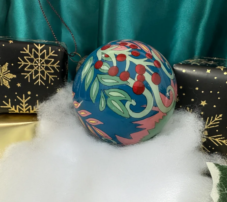 Eco & Sustainable Baubles For Alcohol and Drink Industry