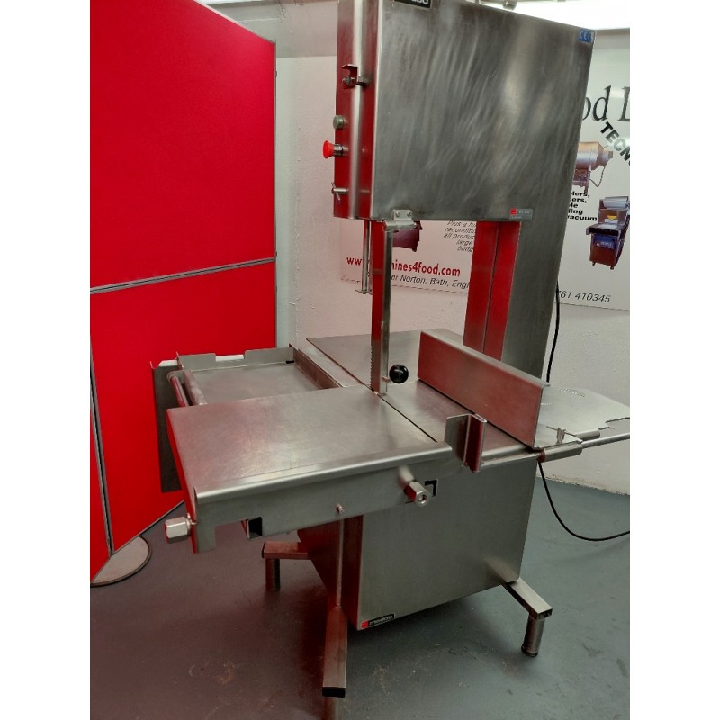 Medoc Industrial Bandsaw Machines For Commercial Meat Processing Plants