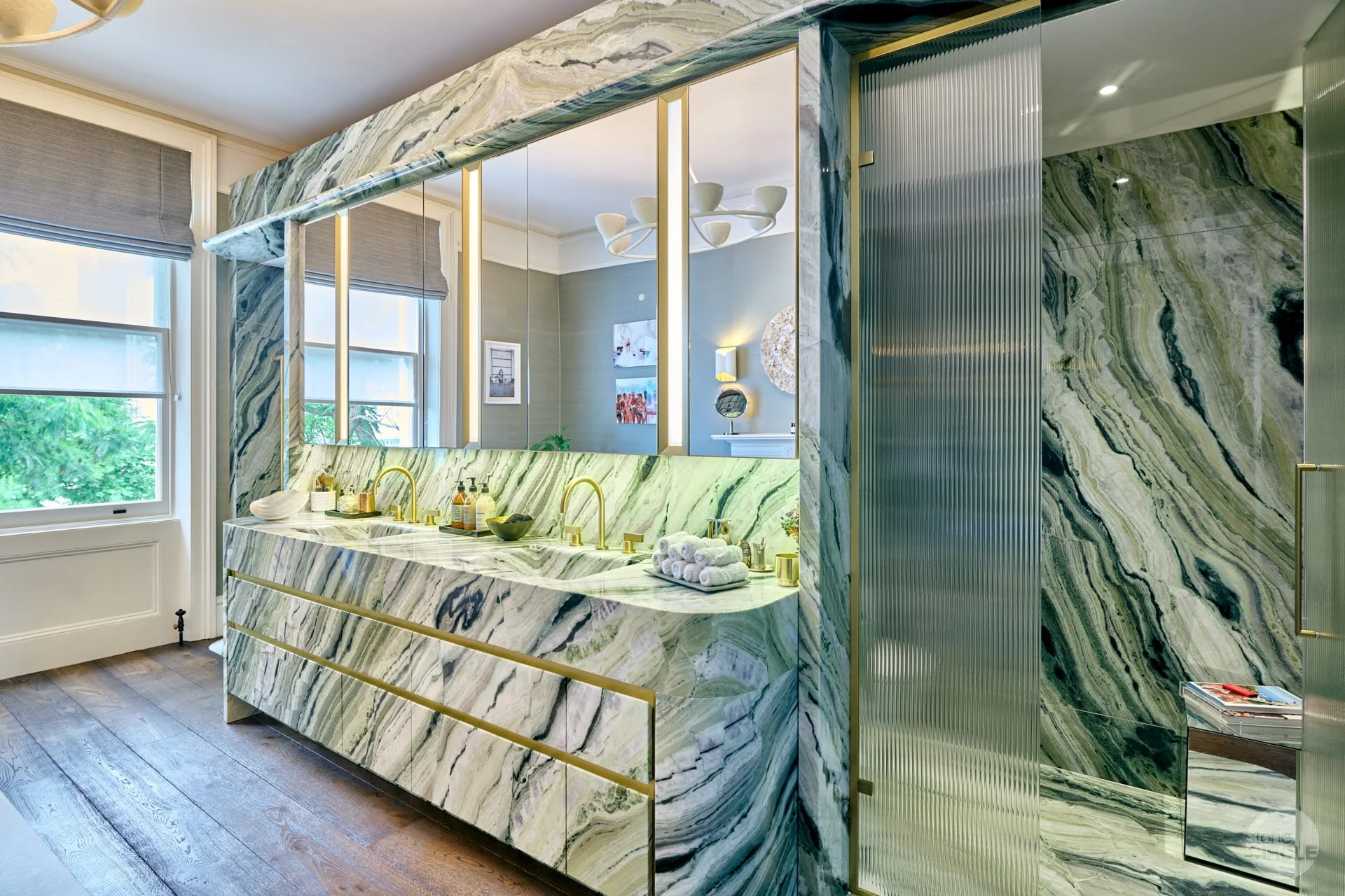 Custom Marble And Quartz Bathroom Vanity Tops