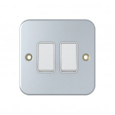 2 Way 2 Gang Metal Clad Light Switches, SM1022