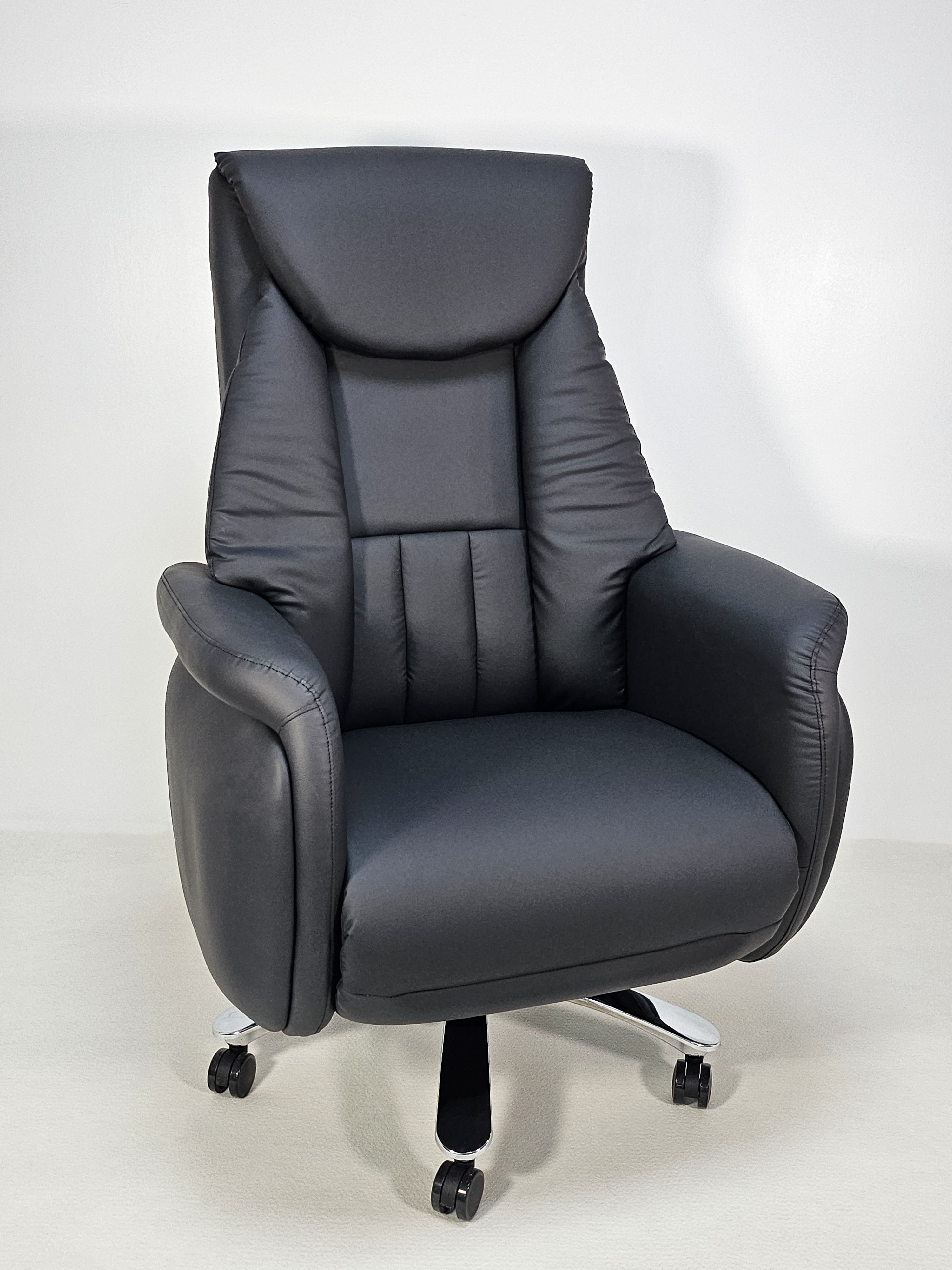 Specialising In Large Black Leather Executive Full Recline Office Chair with Integrated Footrest - A808 UK