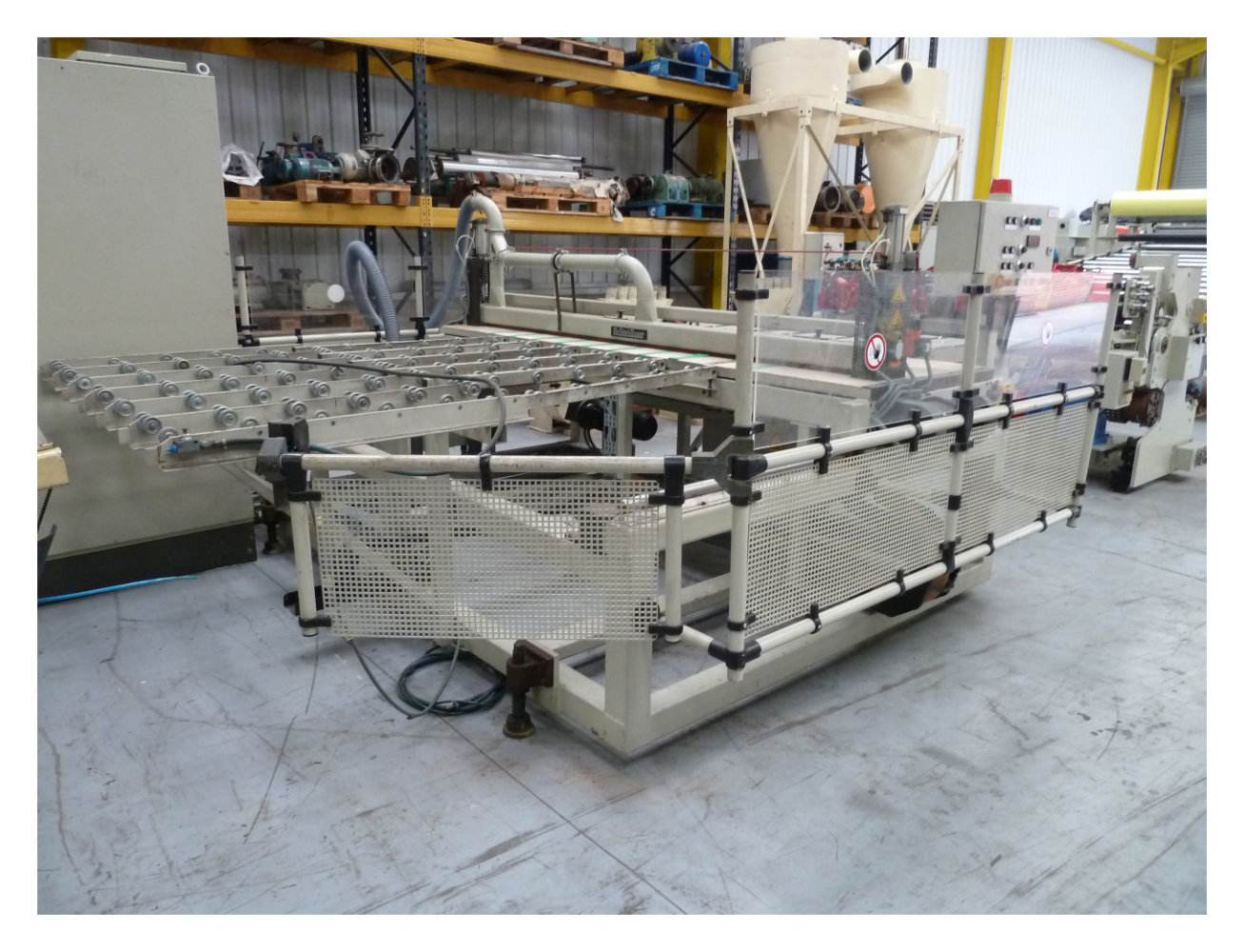 1800mm Reifenhauser travelling cross cut saw. 1995. Model no TSQ-T-1800-01-B1 PLUS 1800mm Reifenhauser Longitudinal saw 4 head on frame