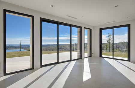 Aluminium Sliding Doors With Low U-Value Glazing