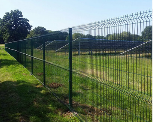 Single-Wire Mesh Fencing