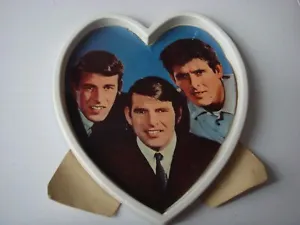 Pop Stars Heart Shaped Rare 165 X 145 Mm Typhoo Tea Card Very Rare 1964