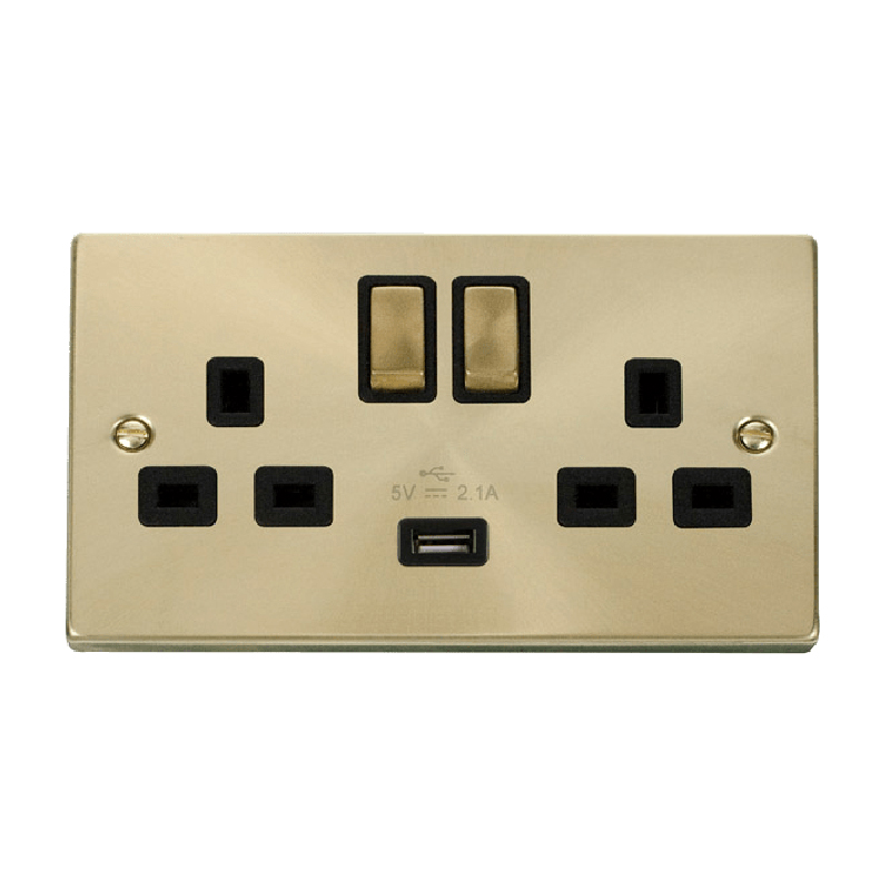 Click Deco 13A Ingot 2G Switched Socket With Single 2.1A USB Outlet Satin Brass Insert Black