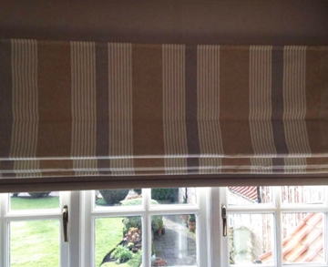 Roman Blind Manufacturer in Nottingham  