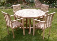 Garden Chairs and Table Specialists 