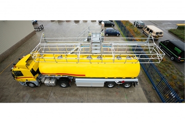 Rail Tanker Folding Stairs & Safety Cages