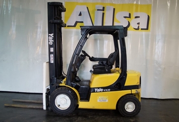 2 Ton Diesel Warehouse Forklifts for Hire