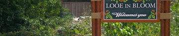 Large Wooden Zoo Enclosure Signs