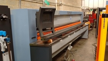 Used Servo Driven Hydraulic Parallel Guided Guillotine