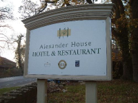 Hotel Sign Makers In Surrey