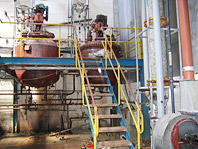 Large Production Chemical Manufacturing Solutions