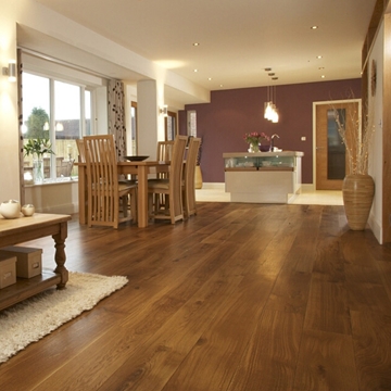Brushed and Oiled Oak Flooring