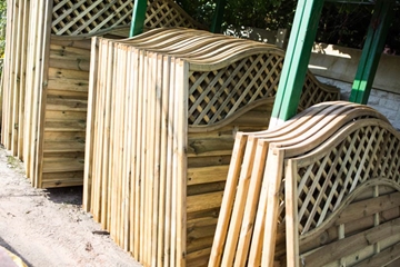 Fencing Panels Suppliers In UK
