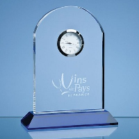 16CM OPTICAL CRYSTAL MOUNTED ARCH CLOCK.