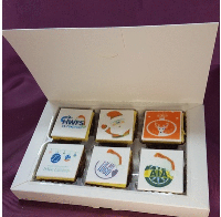 CHRISTMAS CAKE BITE BOX.