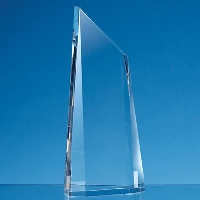 28Cm Optical Crystal Facetted Peak Award