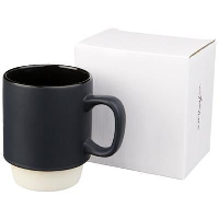 Arthur 420 Ml Ceramic Pottery Mug In Black Solid