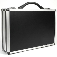Divide 100 Presentation Briefcase In Black