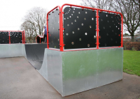 Half Pipe Skatepark Equipment For Playgrounds