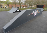 Handrail Box Skatepark Equipment For Playgrounds