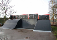 Roll In Ramp Skatepark Equipment For Fitness Parks