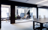 Single Glazed Glass Partitioning Systems For Use In Minimalist Office Space