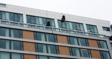 Glass Cleaning Services Via Abseiling